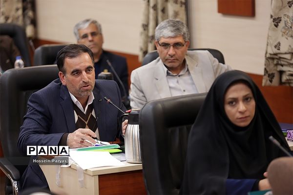 نشست هم‌اندیشی مدیران ستادی و استانی سازمان دانش‌آموزی- 2