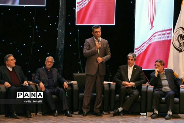 گردهمایی اقوام غرب استان تهران درشهر قدس