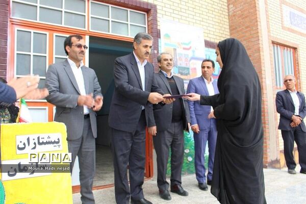 بازدید مدیرکل آموزش و پرورش استان بوشهر از شهرستان جم
