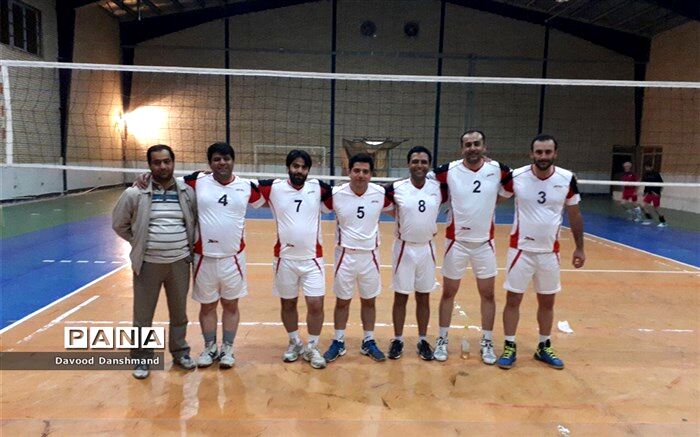 حضور تیم والیبال اداره کل راه و شهرسازی خراسان شمالی در مسابقات ورزشی کارکنان دولت