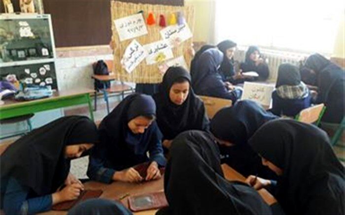 پیام وحدت و دوستی دانش آموزان طارم سفلی به دانش آموزان شهرستان پاوه
