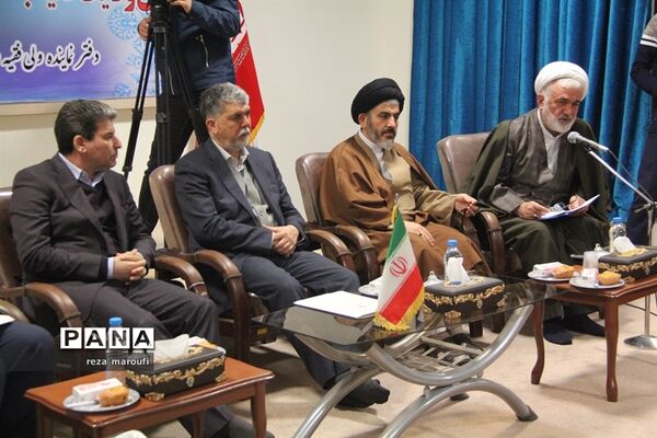 نشست شورای فرهنگ عمومی استان آذربایجان‌غربی با حضور وزیر فرهنگ و ارشاد اسلامی