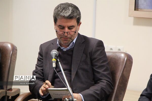 نشست شورای فرهنگ عمومی استان آذربایجان‌غربی با حضور وزیر فرهنگ و ارشاد اسلامی