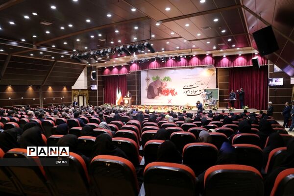 آیین بزرگداشت سالروز تاسیس نهضت سواد‌آموزی آذربایجان شرقی