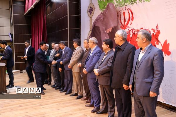 آیین بزرگداشت سالروز تاسیس نهضت سواد‌آموزی آذربایجان شرقی