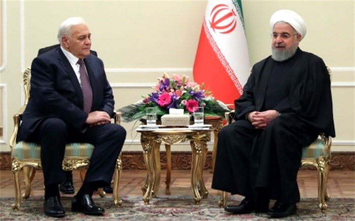 روحانی:  توسعه هر چه بیشتر روابط با جمهوری آذربایجان برای ایران حائز اهمیت است