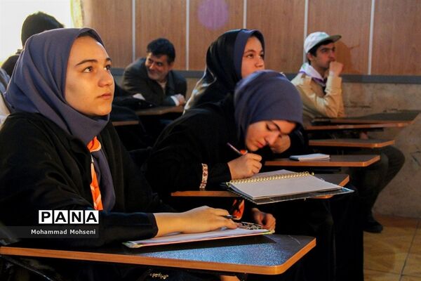 جلسه آموزش تشکیلات پیشتازان مربیان پرورشی  ناحیه یک ری