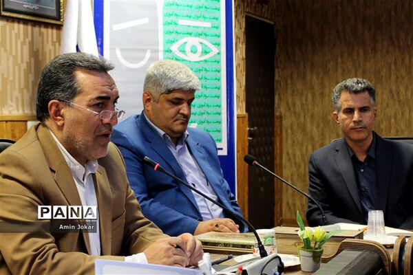 نشست خبری مدیرکل آموزش و پرورش فارس به‌مناسبت هفته نهضت سوادآموزی