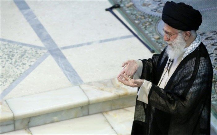 مراسم تشییع پیکر آیت‌الله هاشمی شاهرودی با حضور رهبر انقلاب برگزار شد