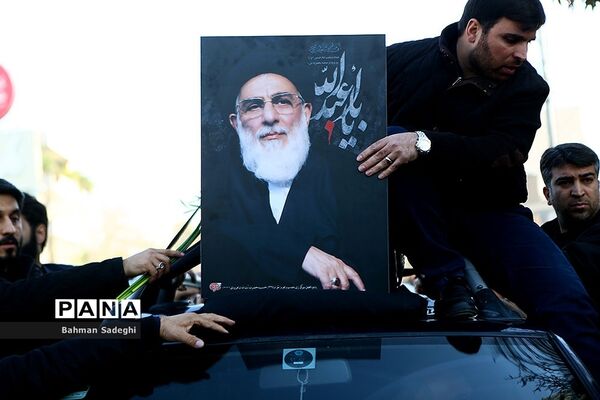 مراسم تشییع پیکر آیت‌الله هاشمی شاهرودی در تهران