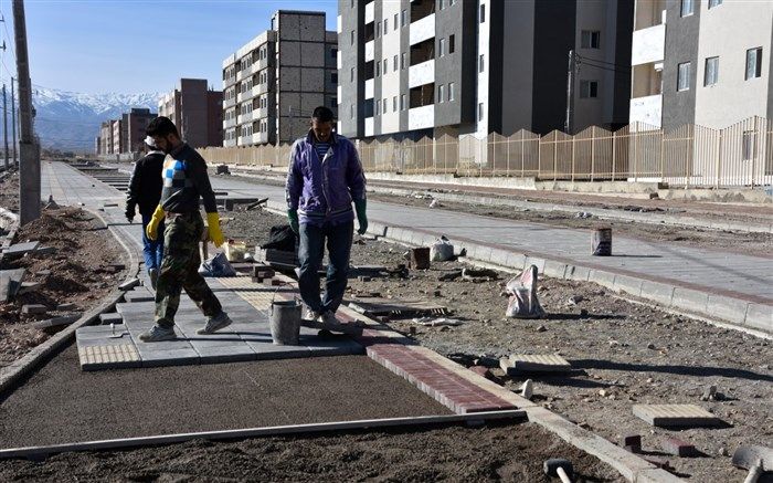 اجرای 33 هزار متر مربع پیاده رو سازی در شهر جدید گلبهار
