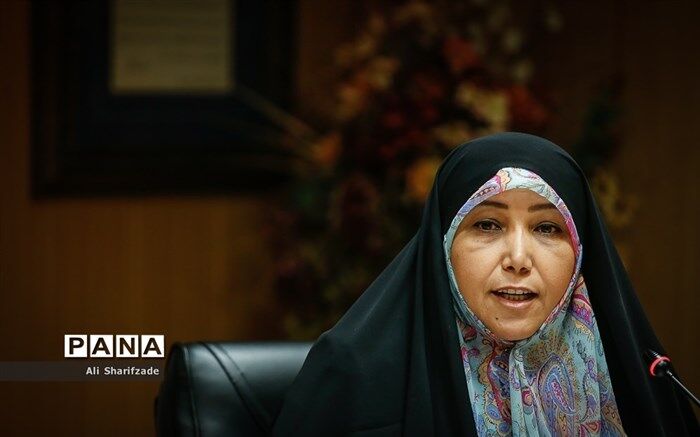 مینایی‌پور: انتصاب زنان در آموزش و پرورش بر اساس شایستگی انجام شود