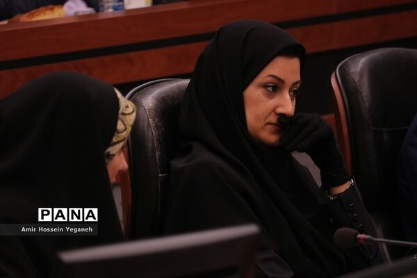 هشتاد و چهارمین جلسه شورای اداری منطقه آزاد کیش