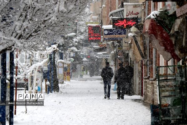 اولین برف زمستانی در ارومیه
