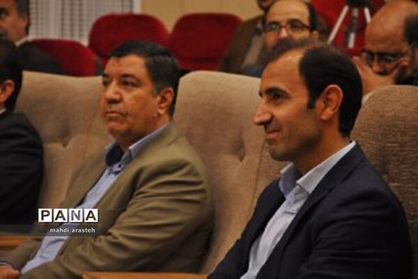 برگزاری جشنواره استانی گل نرگس در خوسف