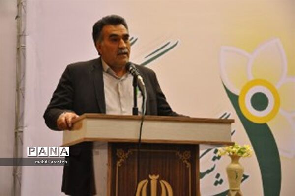 برگزاری جشنواره استانی گل نرگس در خوسف