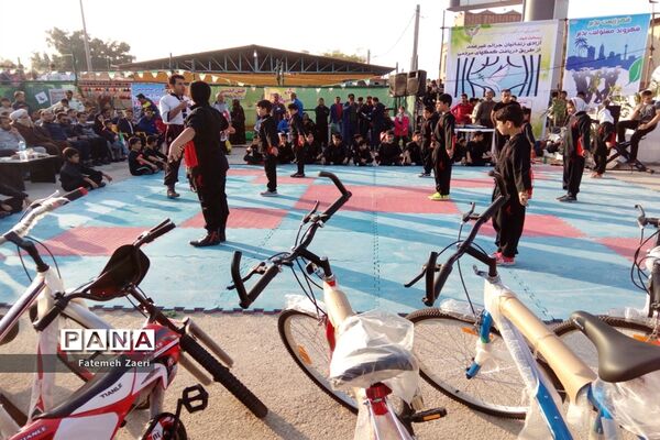 همایش پیاده‌روی خانوادگی هرمزگان