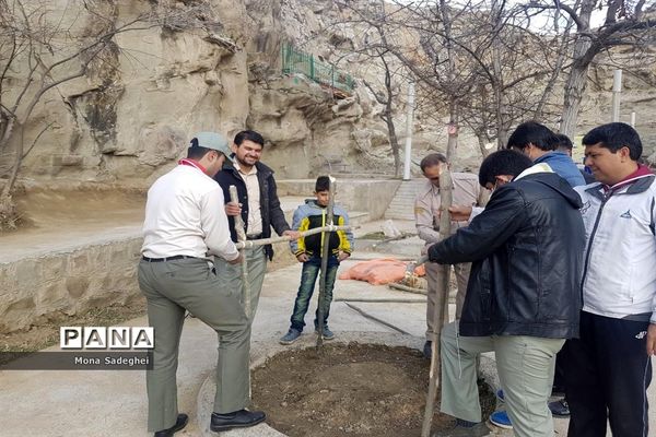گردهمایی مربیان پیشتاز شهرستان راز وجرگلان