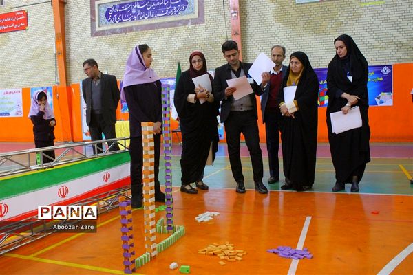 برگزاری مسابقه دومینو دانش‌آموزان ناحیه 2 شیراز