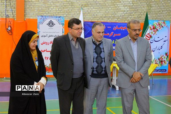 برگزاری مسابقه دومینو دانش‌آموزان ناحیه 2 شیراز