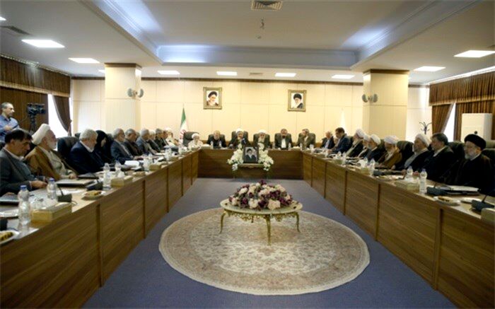 آملی لاریجانی: انطباق با سیاست‌های کلی نظام بخشی از مصلحت است