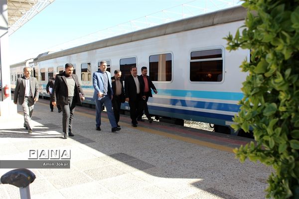 انعقاد تفاهم‌نامه همکاری بین آموزش و پرورش و راه آهن فارس