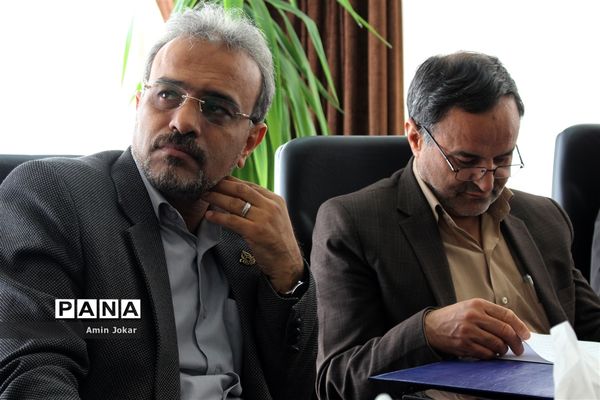 انعقاد تفاهم‌نامه همکاری بین آموزش و پرورش و راه آهن فارس