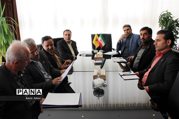 انعقاد تفاهم‌نامه همکاری بین آموزش و پرورش و راه آهن فارس