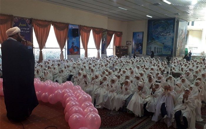 برگزاری با شکوه جشن  تکلیف دانش آموزان دختر مقطع ابتدایی ناحیه 6 مشهد مقدس