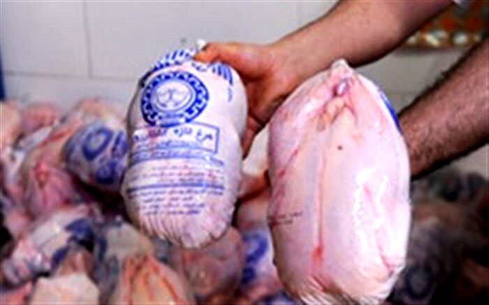 توزیع روزانه 20 تن گوشت مرغ منجمد درآذربایجان‌غربی