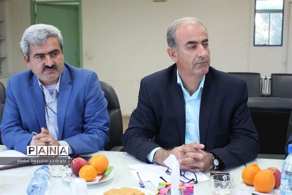جلسه ستاد هماهنگی راهیان نور مرحله برادران بسیج دانش‌آموزی استان بوشهر
