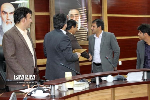 دهمین جلسه شورای آموزش و پرورش بویراحمد