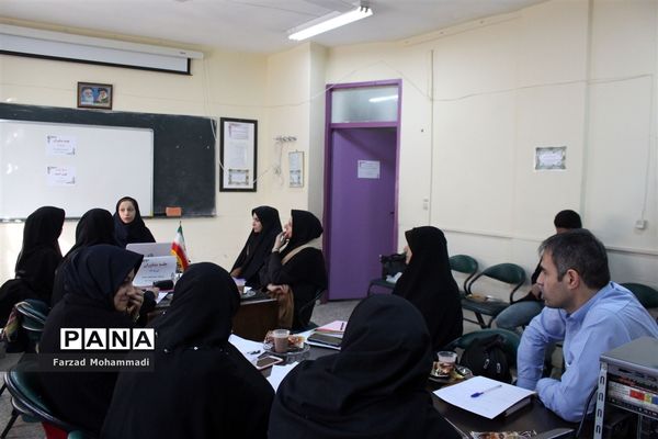 کارگاه آموزشی مدیریت فوریت ویژه مشاوران چهاردانگه