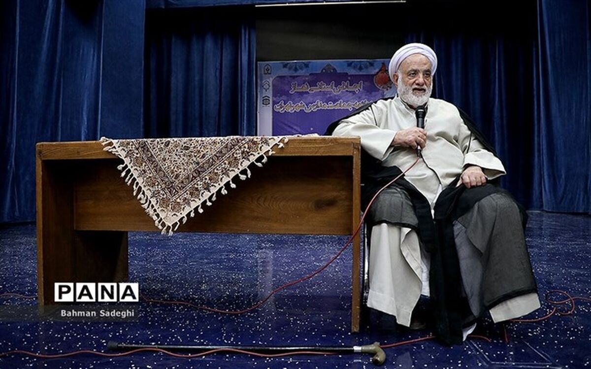 حجت‌الاسلام محسن قرائتی: حوزه‌های علمیه مهارتی نیستند