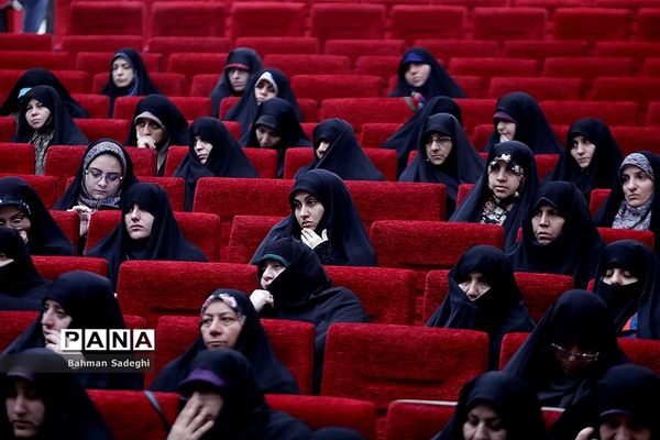 اجلاس استانی نماز ویژه ائمه جماعت مدارس شهر تهران