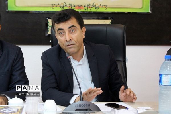 دوره آموزشی آشنایی با قوانین و مقررات اداری در بوشهر