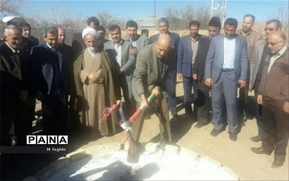 کلنگ‌ احداث هنرستان خیر‌ساز استثنایی ملک ۴ نجف آباد زده شد