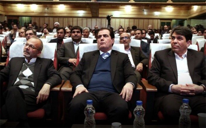 وحدت و همبستگی، رمز موفقیت کشور در شرایط تحریم است