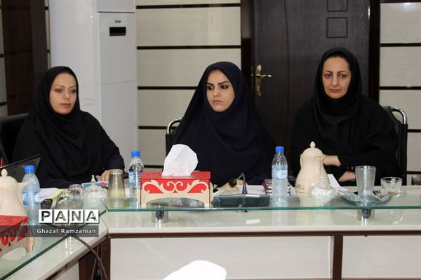 جلسه تخصصی سرگروه‌های درس تربیت‌بدنی و ناظران قطبی شهرستان‌ها و مناطق استان بوشهر
