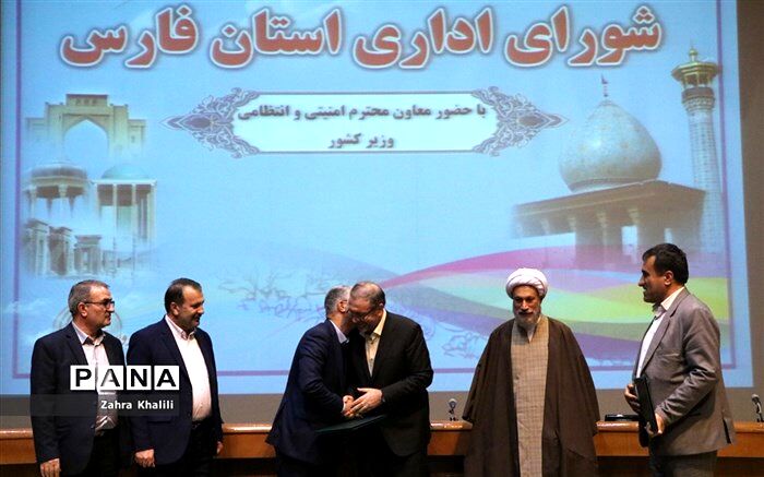 معاون وزیر کشور: دشمن به دنبال ایجاد نارضایتی در مردم است