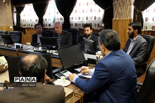 نخستین نشست شورای هماهنگی تشکل‌های دانش‌آموزی استان فارس