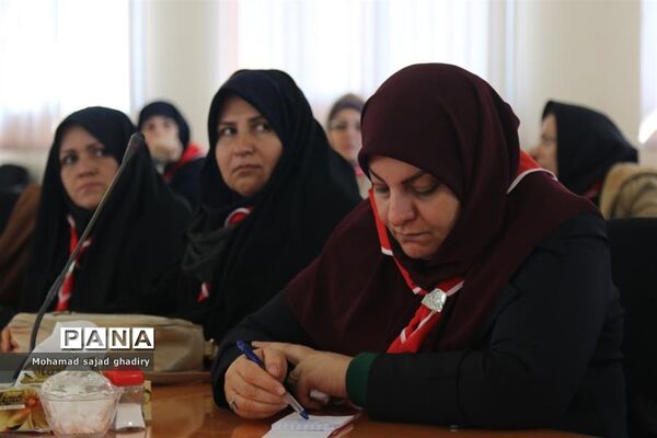 برگزاری دوره توانمند سازی مربیان پیشتاز شهر تهران