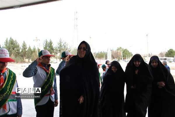 افتتاح دفتر همکاری‌های شهرک صنعتی با هنرستان طرازی