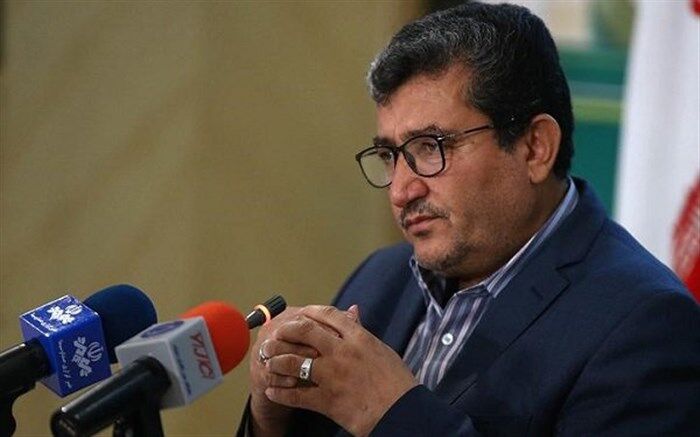 گرایش همه باید به سمت دولت باشد