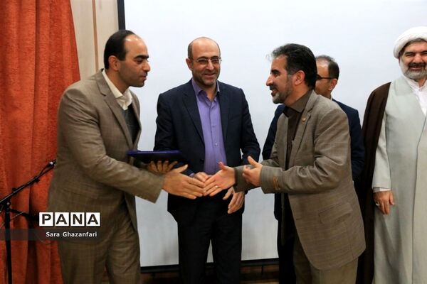 تجلیل از پرستاران نمونه استان مازندران