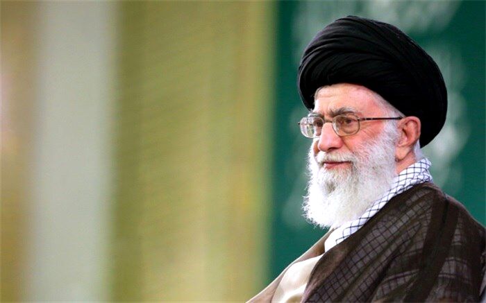 رهبر انقلاب: مسئولان، نقاط ضعف و خطاهای احتمالی را شناسایی و پیگیری کنند