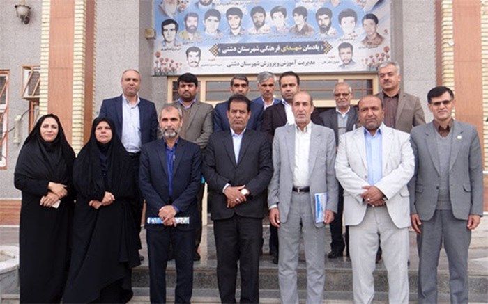 شورای آموزش و پرورش باید تسهیل گر حضور مردم در اداره آموزش و پرورش باشد