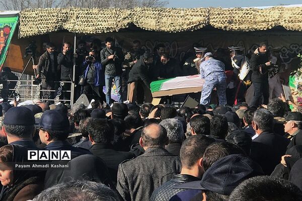 مراسم تشییع شهدای حادثه سقوط بوئینگ ۷۰۷