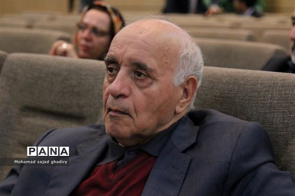 نخستین نشست مجمع خیرین امین در پلیس پایتخت