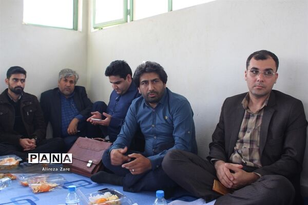 کار گروه تخصصی کارشناسان فناوری و نیروی انسانی آموزش و پرورش استان بوشهر
